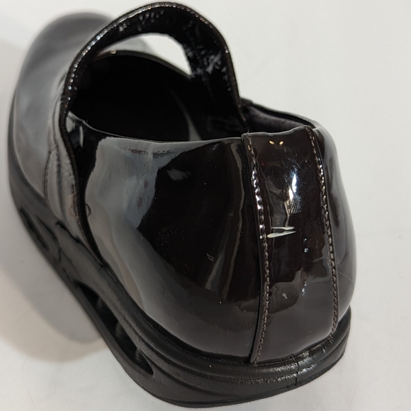 RYN Womens Burgundy Wine Patent Leather Mary Jane Rocking Shoes, Size 7.5 - Picture 12 of 12